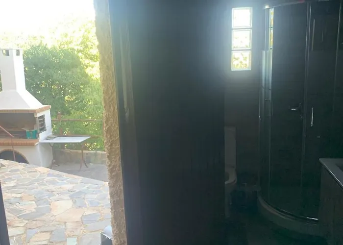 Forestrock For Sale Too * Sparta